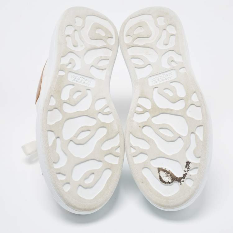 مملوكة مسبقًا Alexander McQueen White/Rose Gold Leather Oversized Sneakers Size 37.5