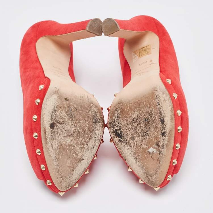 Pre Owned Alexander McQueen Red Suede Embellished Skull Studded Platform Peep Toe Pumps Size 36.5