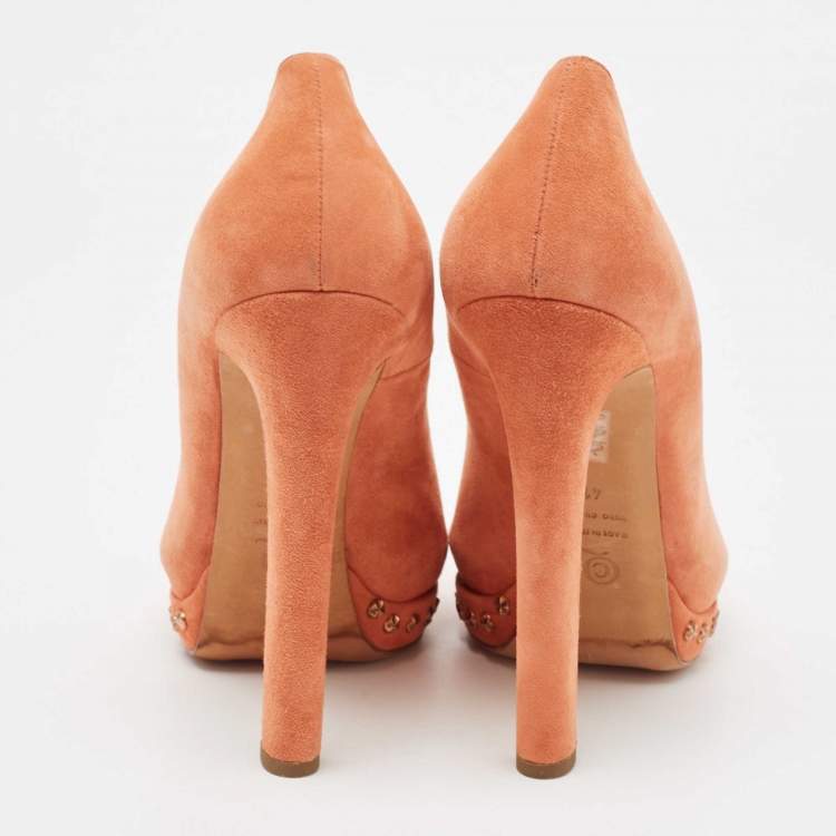 Pre Owned Alexander McQueen Orange Suede Skull Pumps Size 41