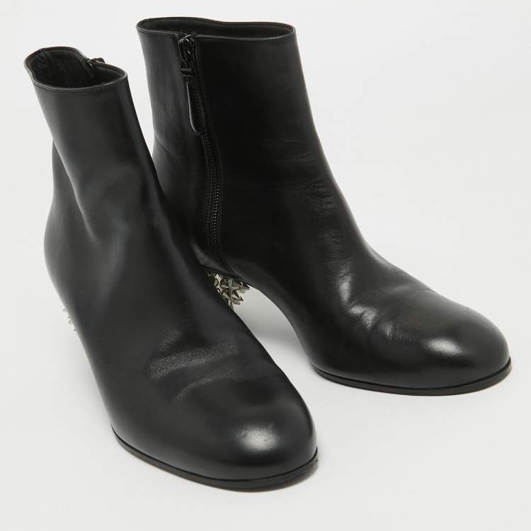 Pre Owned Alexander McQueen Black Leather Skull Ankle Boots Size 38