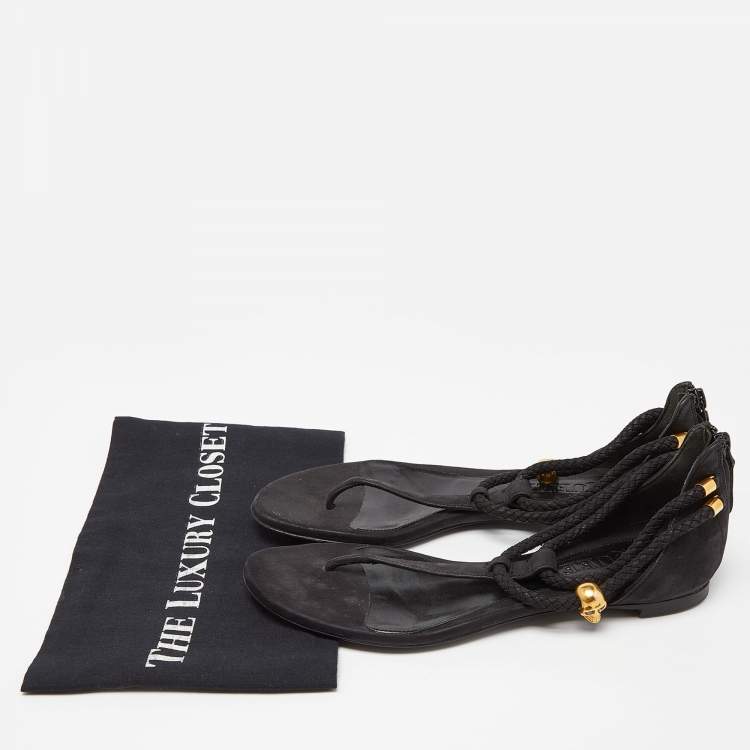 Pre Owned Alexander McQueen Black Leather Skull Embellished Thong Flat Sandals Size 37
