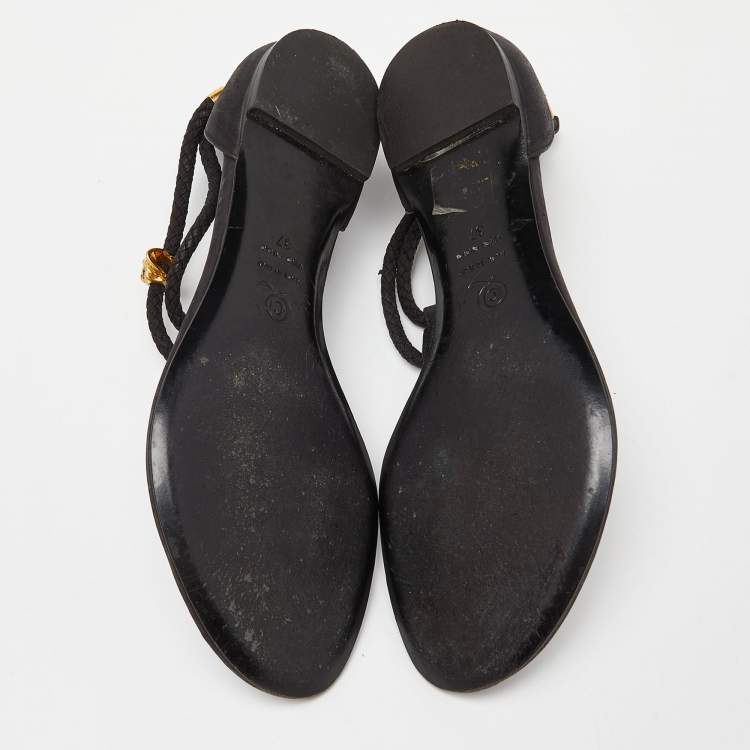 Pre Owned Alexander McQueen Black Leather Skull Embellished Thong Flat Sandals Size 37