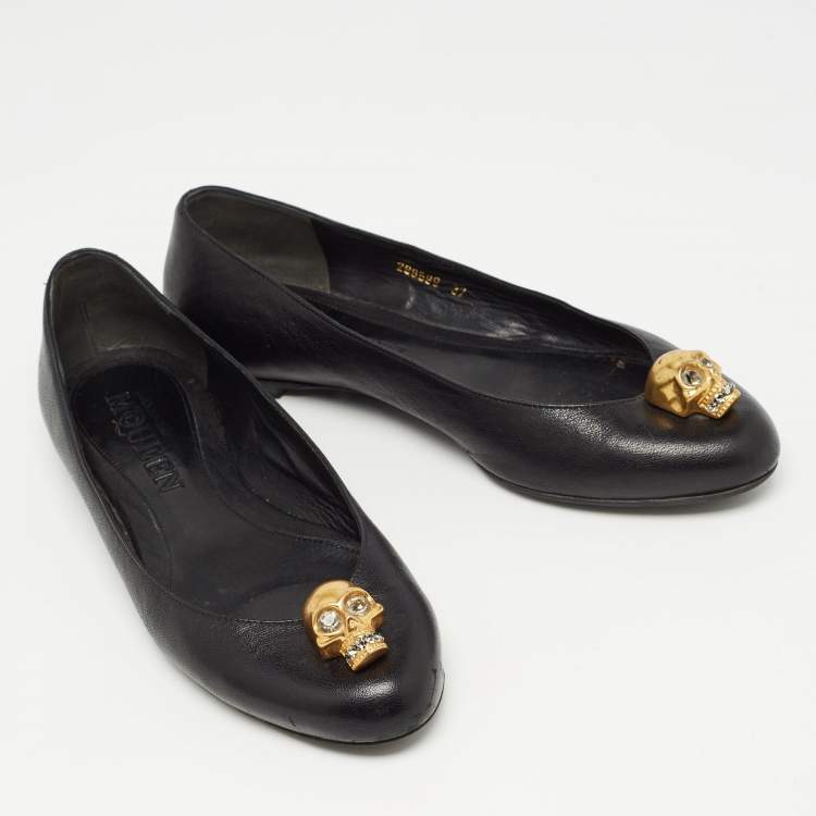 Pre Owned Alexander McQueen Black Leather Skull Ballet Flats Size 37