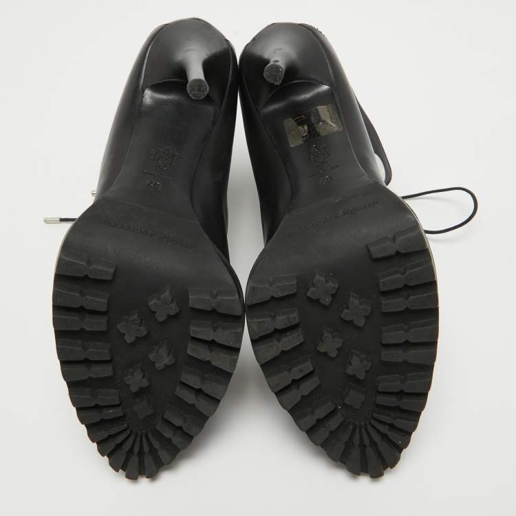 Pre Owned Alexander McQueen Black Leather Lace Up Platform Ankle Boots Size 40