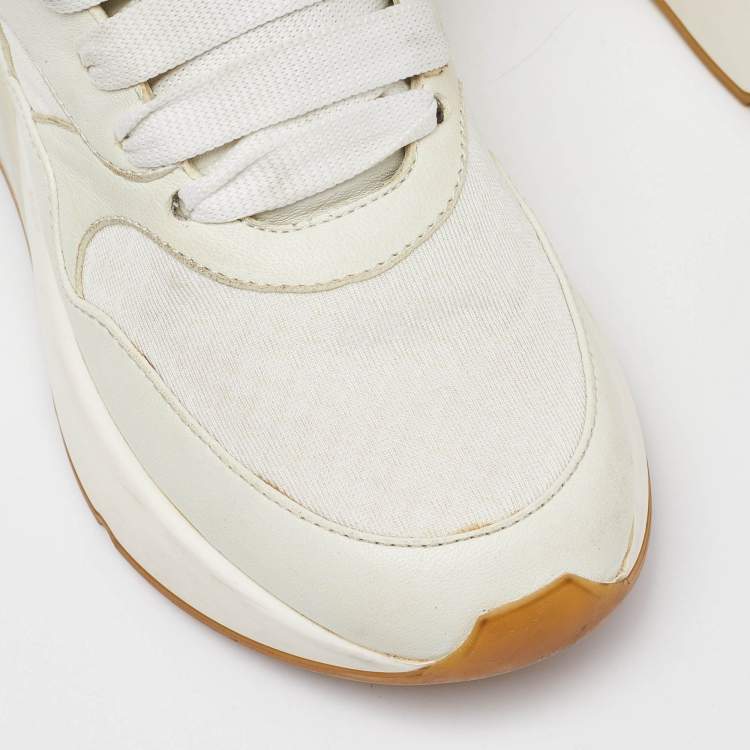 Pre Owned Alexander Mcqueen White Leather and Mesh Oversize Runner Low Top Sneakers Size 35