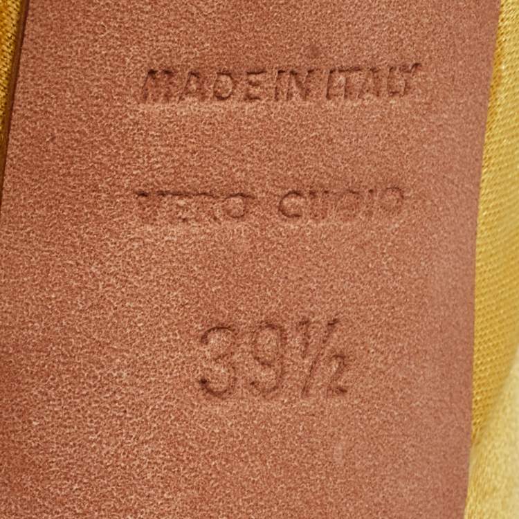 Pre Owned Alexander McQueen Yellow Satin Peep Toe Pumps  Size 39.5