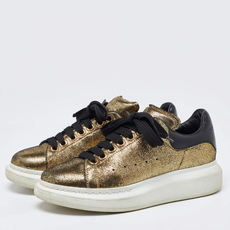 Pre Owned Alexander McQueen Gold/Black Foil Leather Oversized Low Top Sneakers Size 39