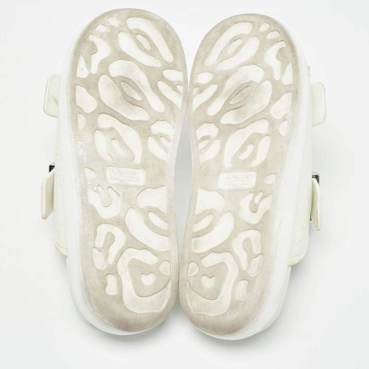 Pre Owned Alexander McQueen White Rubber Birke Buckle Slide Flats Size 37