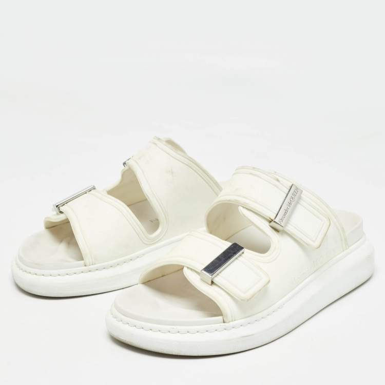 Pre Owned Alexander McQueen White Rubber Birke Buckle Slide Flats Size 37