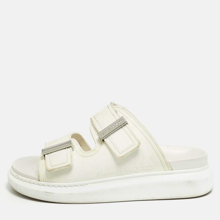 Pre Owned Alexander McQueen White Rubber Birke Buckle Slide Flats Size 37
