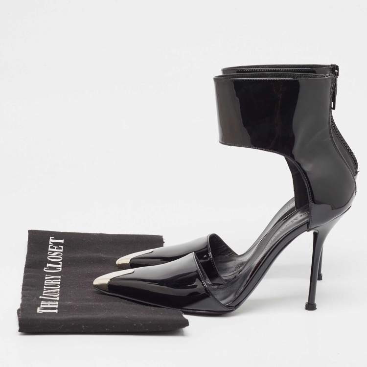 Pre Owned Alexander McQueen Black Patent Cutout Ankle Boots Size 37