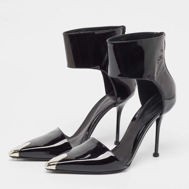 Pre Owned Alexander McQueen Black Patent Cutout Ankle Boots Size 37