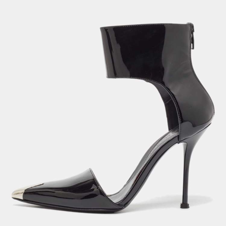 Pre Owned Alexander McQueen Black Patent Cutout Ankle Boots Size 37