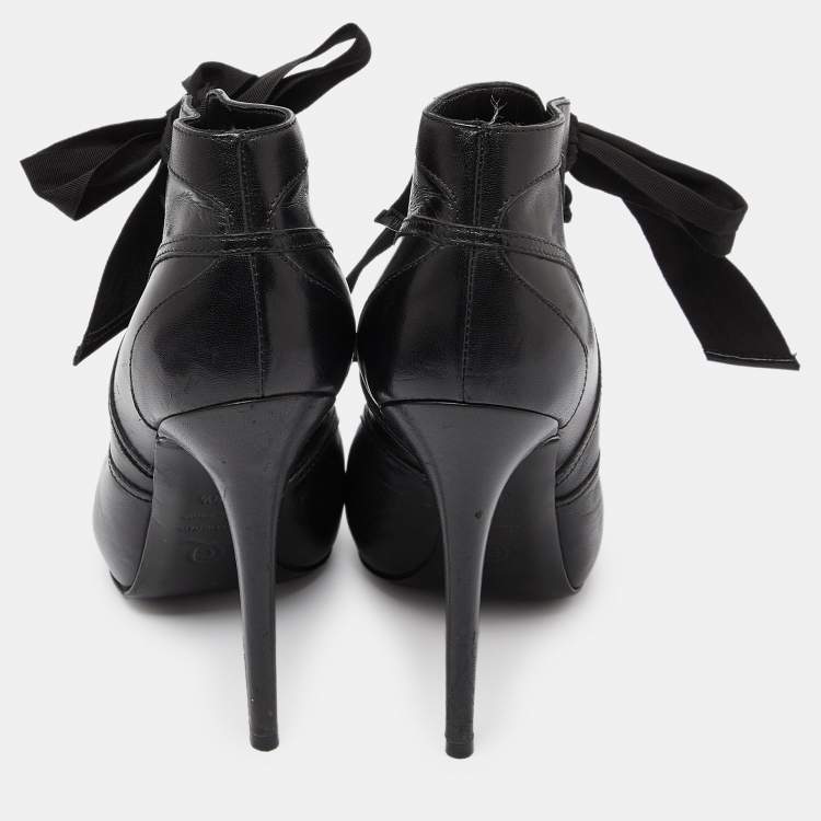 Pre Owned Alexander McQueen Black Leather Ankle Boots Size 38.5