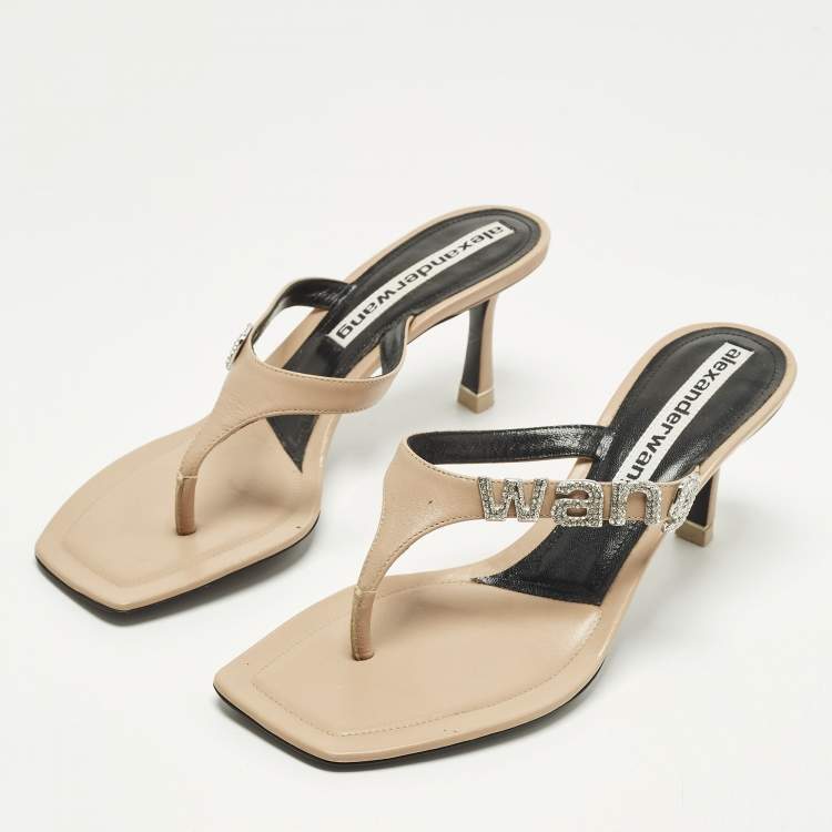 Pre Owned Alexander Wang ivy 65 Size 37 Beige Leather Thong Sandals