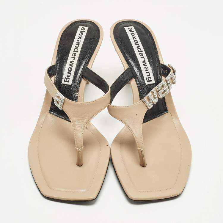 Pre Owned Alexander Wang ivy 65 Size 37 Beige Leather Thong Sandals