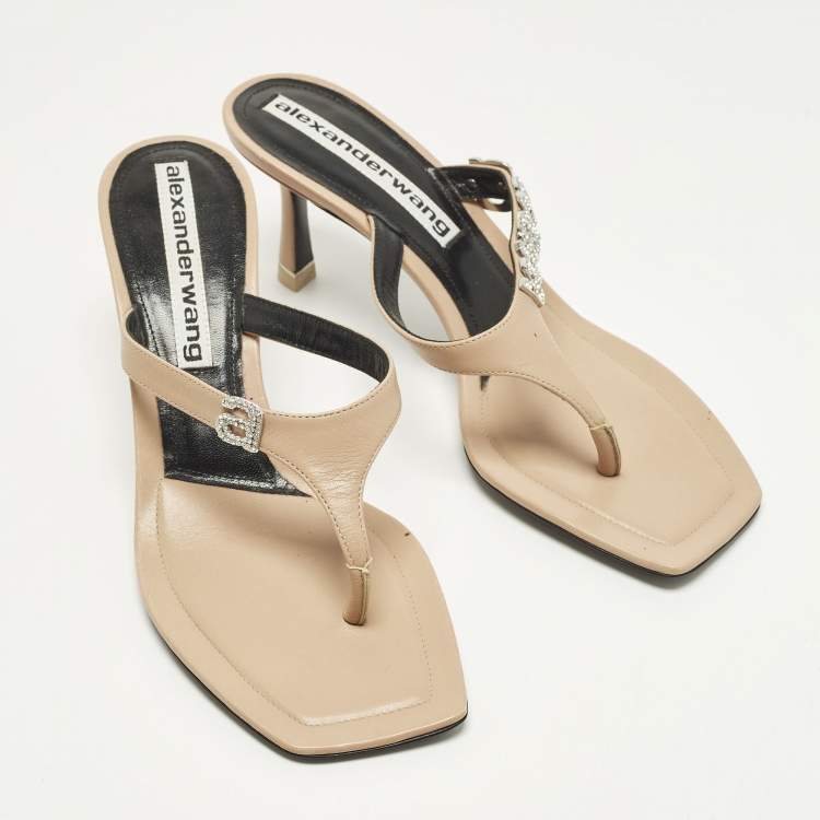 Pre Owned Alexander Wang ivy 65 Size 37 Beige Leather Thong Sandals