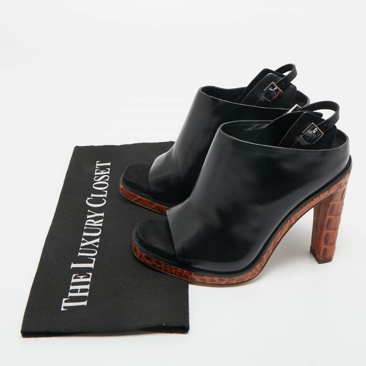 Pre Owned Alexander Wang Black Leather and Ostrich Leather Ankle Strap Sandals Size 37