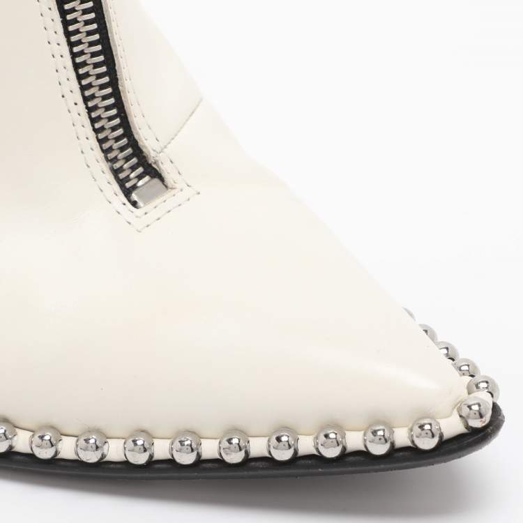 مملوكة مسبقًا Alexander Wang Eri Size 36 White Leather Ankle Length Boots