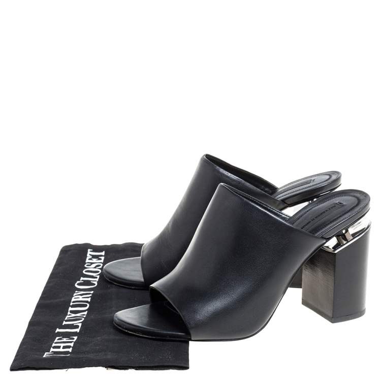Pre Owned Alexander Wang Black Leather Mules Size 39