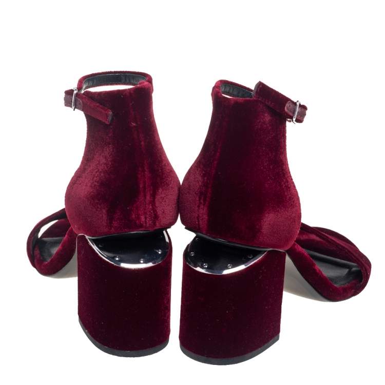 Pre Owned Alexander Wang Burgundy Velvet Abby Lucite Tilt Heel Sandals Size 37.5
