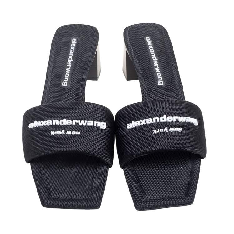 مملوكة مسبقًا Alexander Wang Black Woven Fabric Anya Logo Slide Sandals Size 41