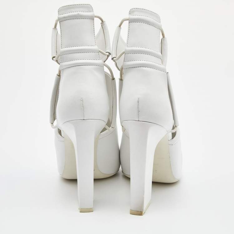 Pre Owned Alexander Wang White Leather Mackenzie Cut Out Booties Size 38