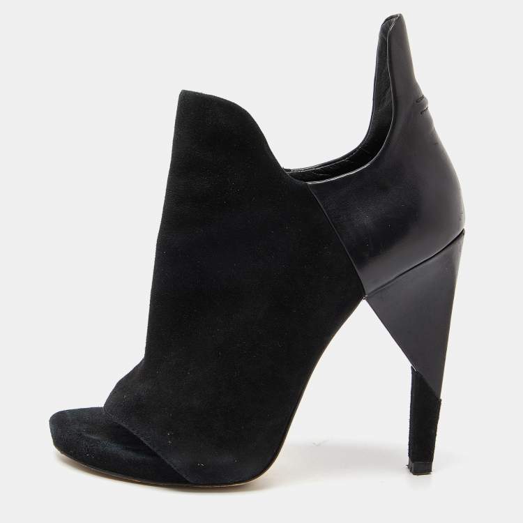 Pre Owned Alexander Wang Black Leather and Suede Ankle Boots Size 38