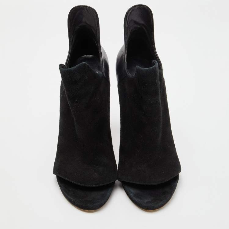 Pre Owned Alexander Wang Black Leather and Suede Ankle Boots Size 38