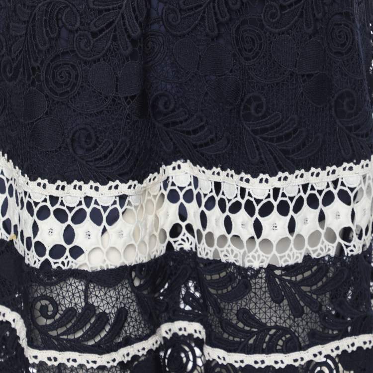 مملوكة مسبقًا Alexis Navy Blue/White Lace Embroidered Maxi Skirt L