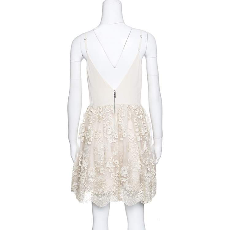 Pre Owned Alice + Olivia Beige Antique Gold Lace Detail Julianne Ballerina Dress M