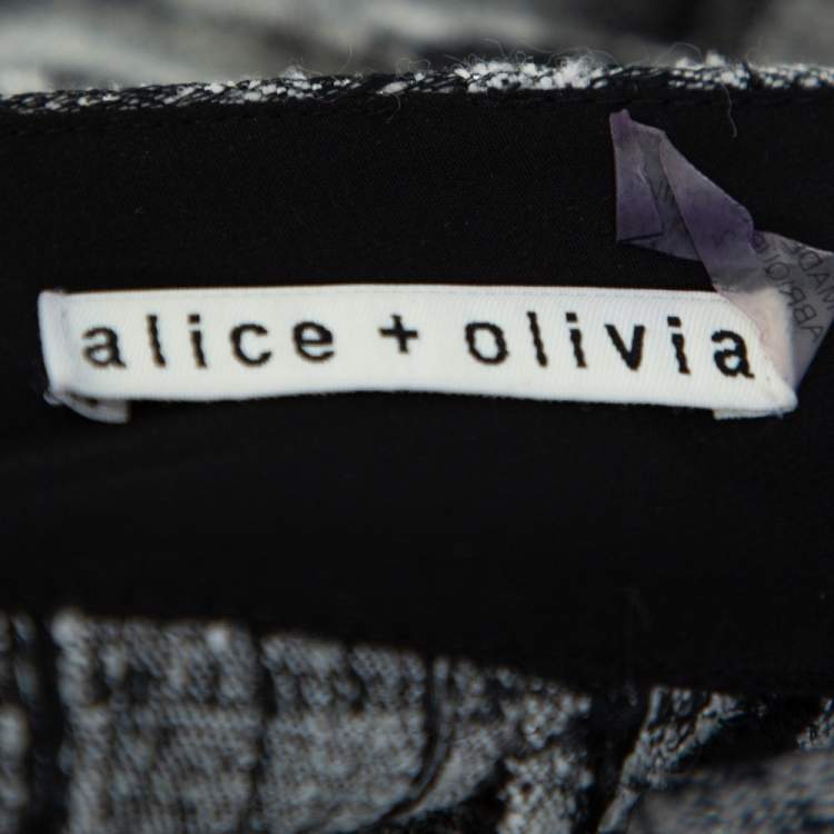 Pre Owned Alice + Olivia Monochrome Textured Lurex Wool Pleated Mini Skirt S