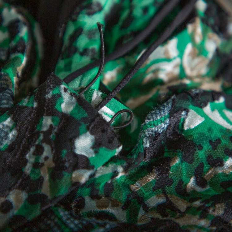 Pre Owned Alice + Olivia Green Animal Printed Devore Faux Wrap Choker Detail Top L