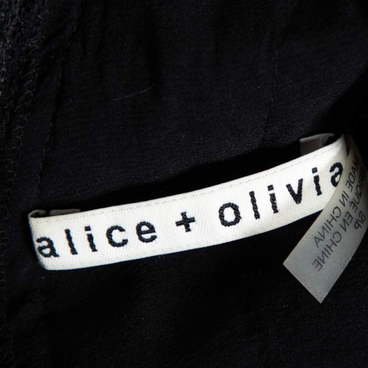 Pre Owned Alice + Olivia Black Lace & Chiffon  Floral Applique Detail Plunge Neck Top S