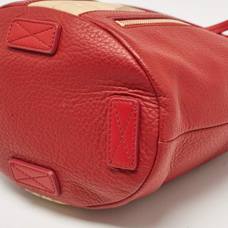 Pre Owned Alviero Martini 1A Classe Dark Red Leather Small Geo Bucket Bag