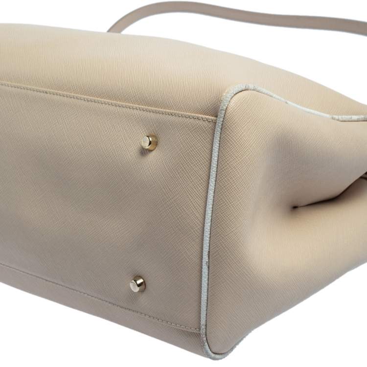 Pre Owned Alviero Martini 1A Classe Beige Patent Leather Tote