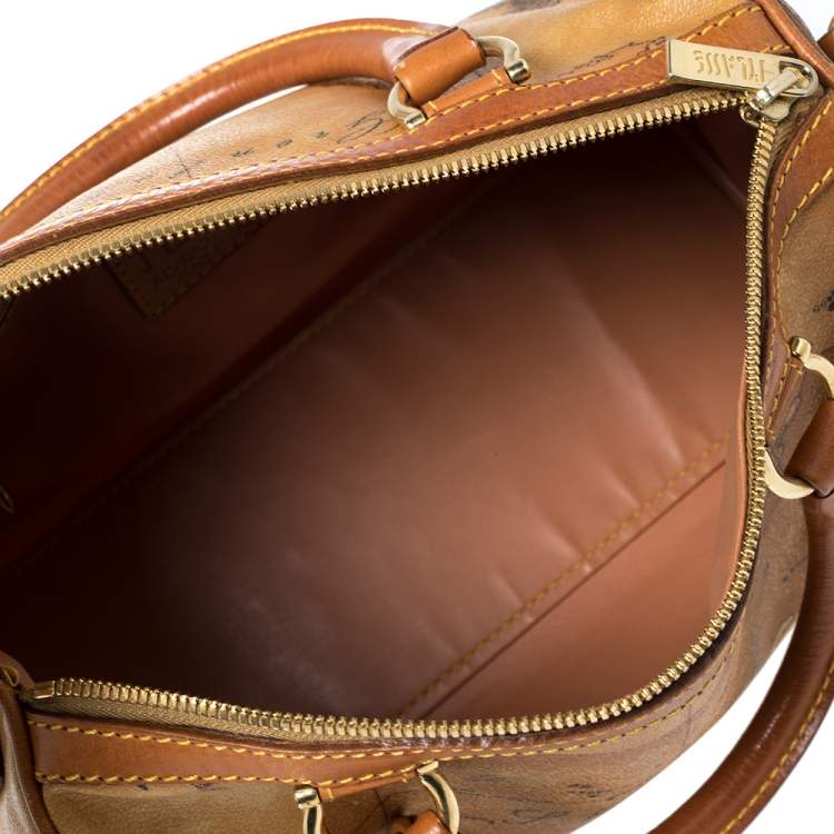 Pre Owned Alviero Martini 1A Classe Tan Geo Classic Print Coated Canvas Satchel