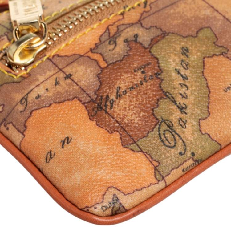 Pre Owned Alviero Martini 1A Classe Tan Geo Classic Print Coated Canvas Wristlet Pouch