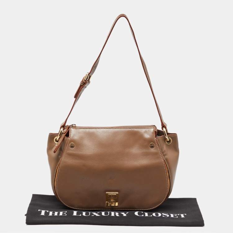 Pre Owned Alviero Martini 1A Classe Beige/Tan Geo Print Coated Canvas and Leather Zip Hobo