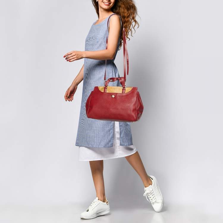 Pre Owned Alviero Martini 1A Classe Red/Beige Geo Print Coated Canvas and Leather Tote