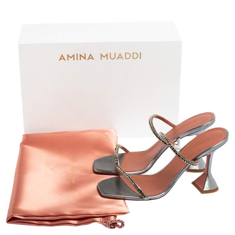 مملوكة مسبقًا Amina Muaddi Silver Fabric Gilda Sandals Size 38.5