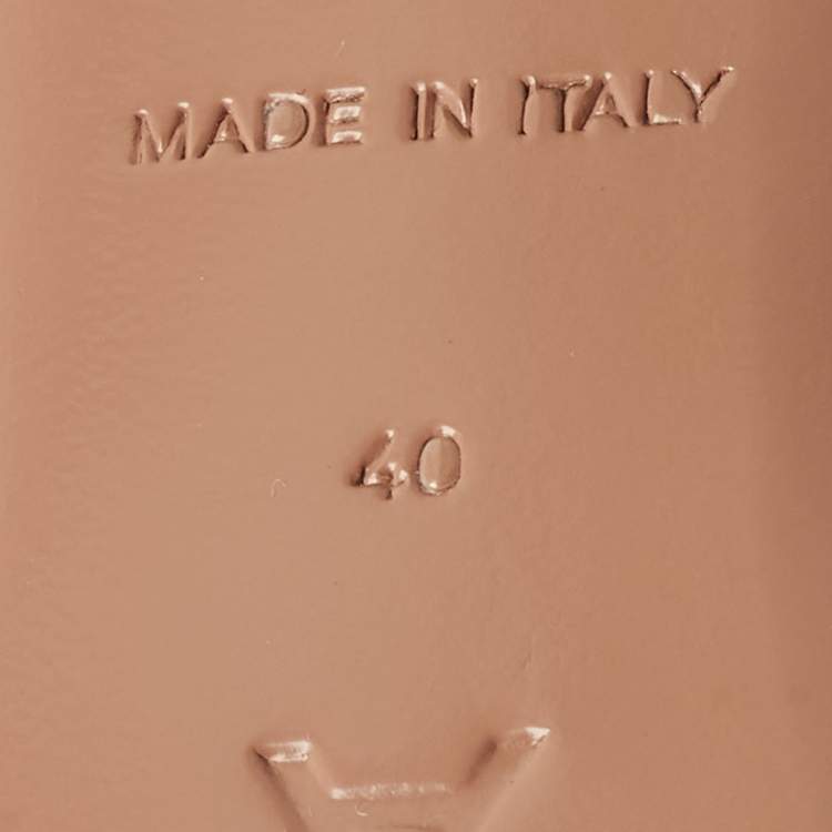 Pre Owned Amina Muaddi Rosie Size 40 Green PVC Slingback Pumps