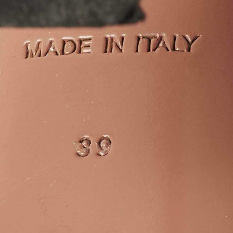 مملوكة مسبقًا Amina Muaddi Gilda Size 39 Black Satin Mules