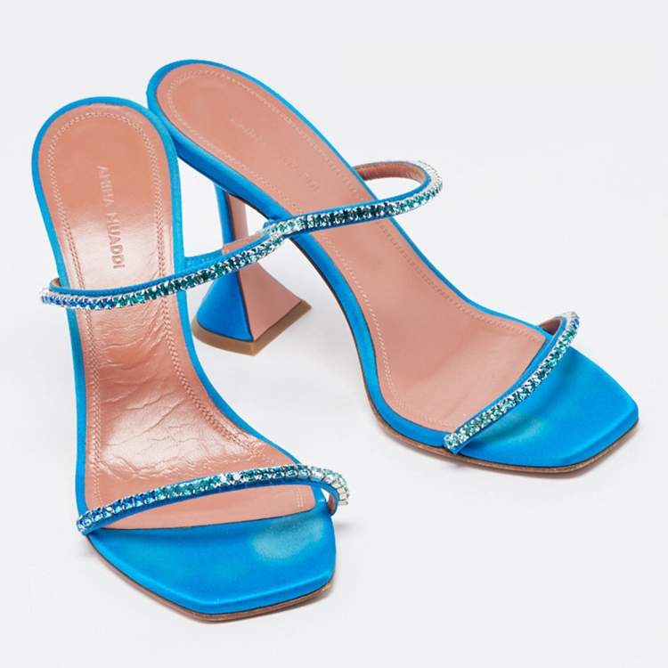 مملوكة مسبقًا Amina Muaddi Blue Satin Crystal Gilda Sandals Size 38