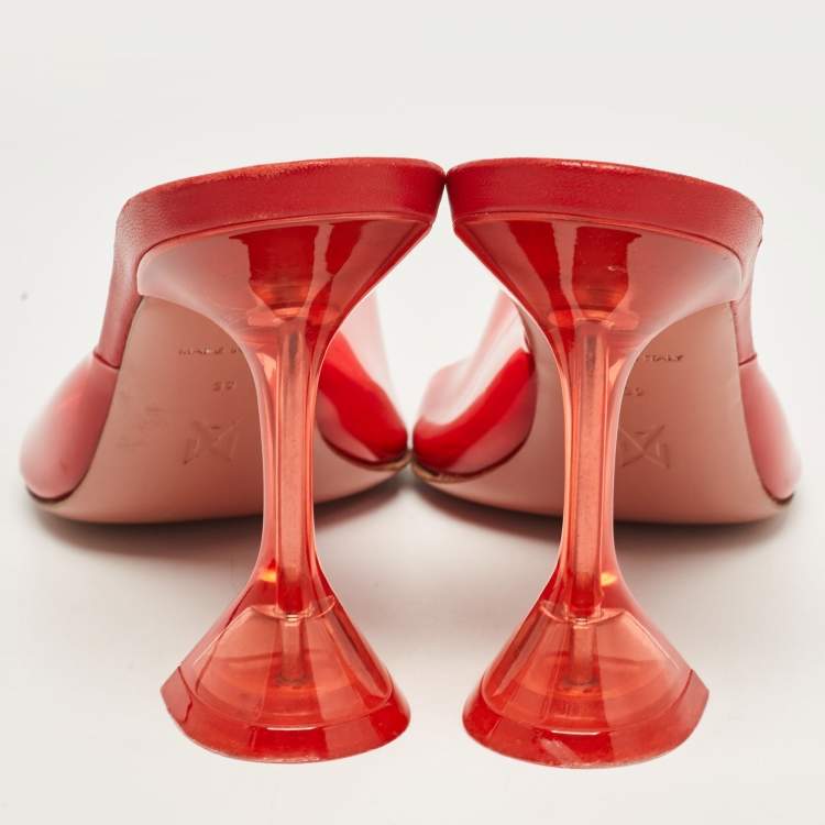 مملوكة مسبقًا Amina Muaddi Red PVC Lupita Slide Sandals Size 39