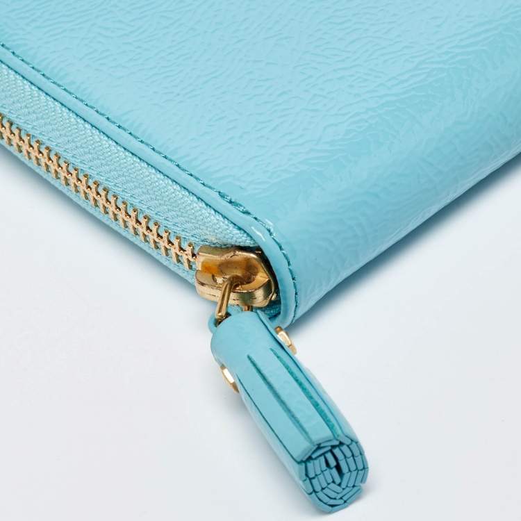 Pre Owned Anya Hindmarch Turquoise Blue Patent Leather Smurfs Zip Around Wallet