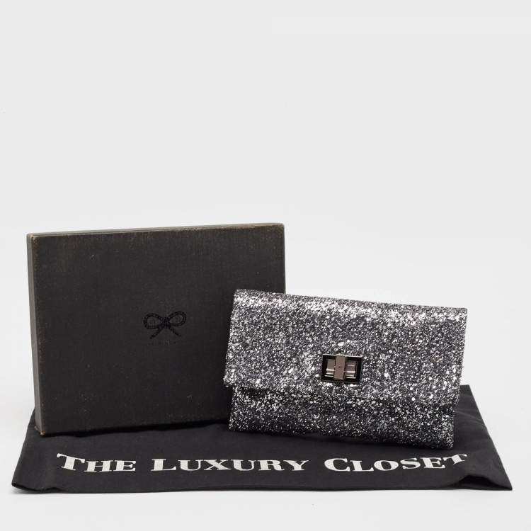 Pre Owned Anya Hindmarch Silver Glitter Valorie Clutch 