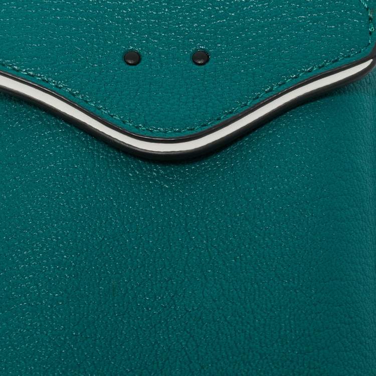 Pre Owned Anya Hindmarch x Net Sustain Green Leather Frog Phone Crossbody Bag