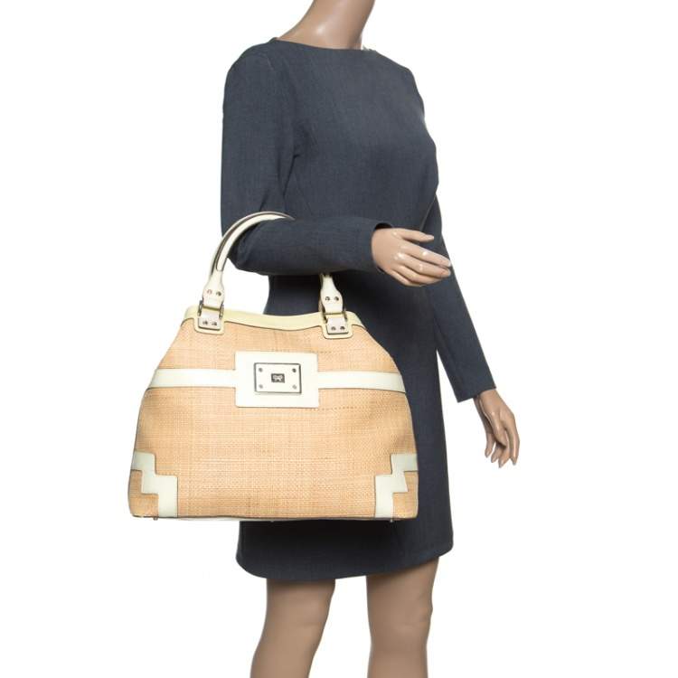 Pre Owned Anya Hindmarch Beige/Cream Raffia and Patent Leather Tote