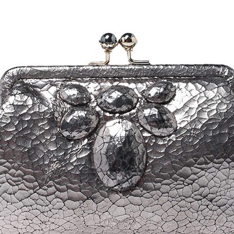 Pre Owned Anya Hindmarch Silver Crackled Leather Knot Clutch